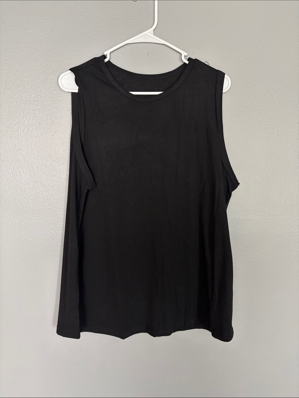 Amazon Black Muscle Tank Top - Sleeveless Everyday Tee